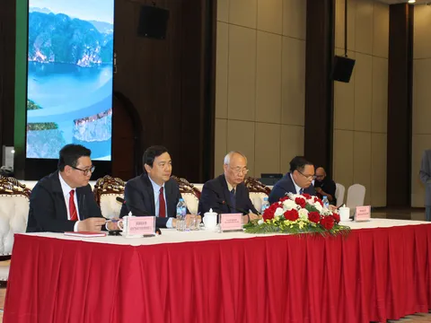 Hội nghị giải pháp thu hút khách du lịch Trung Quốc: 'Đón đầu' nhanh chóng nhưng phải quản lý chặt chẽ
