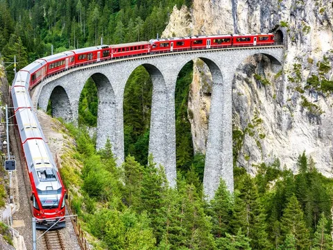 Trải nghiệm du lịch bằng phương tiện công cộng tại Thụy Sĩ