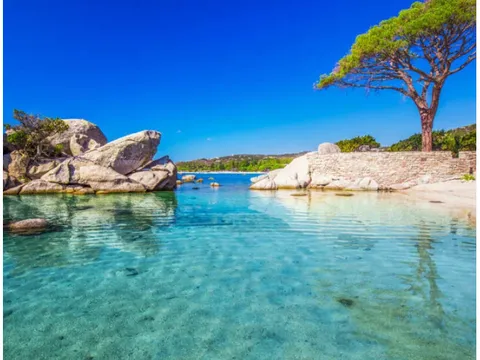 Một trong những đảo là điểm đến tốt nhất ở Địa Trung Hải