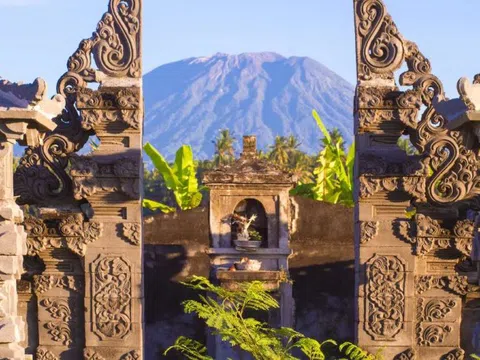 Bali ban hành bộ 20 quy tắc mà du khách quốc tế cần tuân thủ
