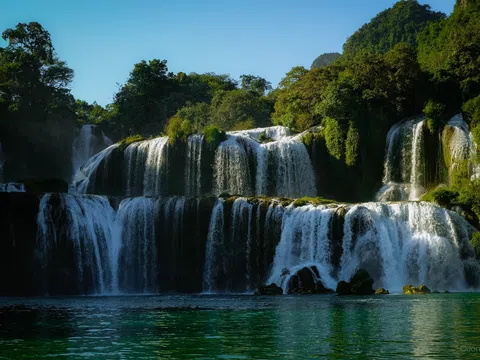 Có một thác nước kỳ vĩ ở Việt Nam lọt top 4 thác nước đẹp nhất thế giới!