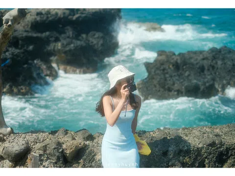 Chiêm ngưỡng Phú Quý - hòn đảo vạn người mê qua ống kính của cô gái 9X