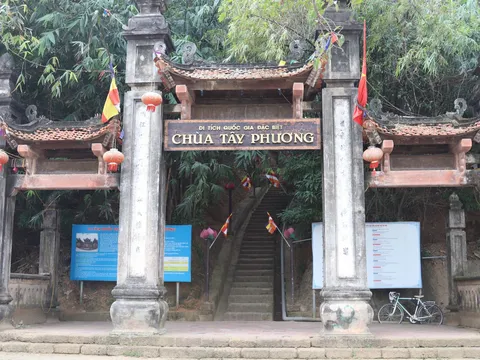 Một ngày khám phá Sùng Phúc Tự, một trong những "Đệ Nhất Cổ Tự" của Hà thành