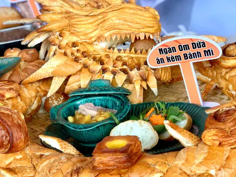 150 món ăn kèm bánh mì Việt Nam xác lập kỷ lục