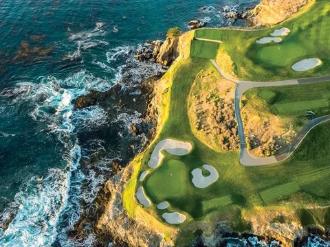 Pebble Beach Golf Links: Trải nghiệm chơi golf tuyệt vời như trong mơ