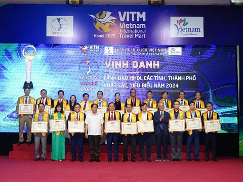 VITA AWARDS 2025: Vinh danh và mở đường cho du lịch xanh, số hóa du lịch