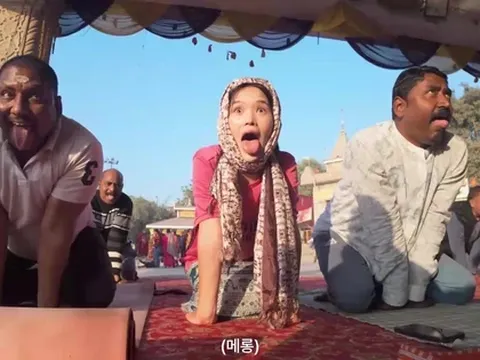 Cô gái Hàn gây sốt mạng với hành trình du lịch một mình đến Ấn Độ