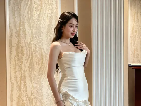 EcocHic: Disney Collection: Hòa Minzy và dàn hoa hậu chiếm trọn Spotlight