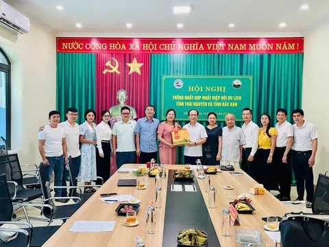 Thống nhất phương án hợp nhất Hiệp hội Du lịch hai tỉnh Bắc Kạn - Thái Nguyên
