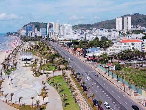 Cao tốc mở lối, Vũng Tàu đón sóng du khách miền Tây và Đông Nam Bộ