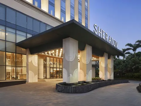Khách sạn Sheraton Hanoi West ra mắt nhiều gói dịch vụ độc đáo hấp dẫn du khách