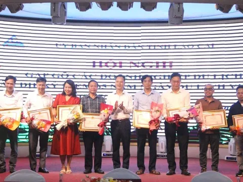 Lào Cai: Hội nghị gặp gỡ các doanh nghiệp du lịch - định hướng phát triển bền vững và hiệu quả