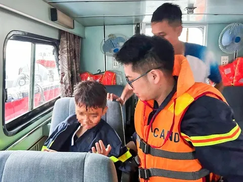Cập nhật mới nhất vụ lật tàu Vịnh Hạ Long: 34 người tử vong, 12 người được cứu sống, bé trai 14 tuổi thoát chết kỳ diệu
