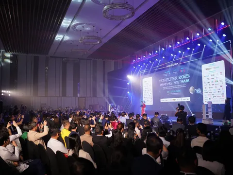 Hội nghị Liên chi hội Khách sạn Việt Nam trong khuôn khổ HorecFex 2025 với “Định hướng phát triển ngành du lịch, khách sạn”