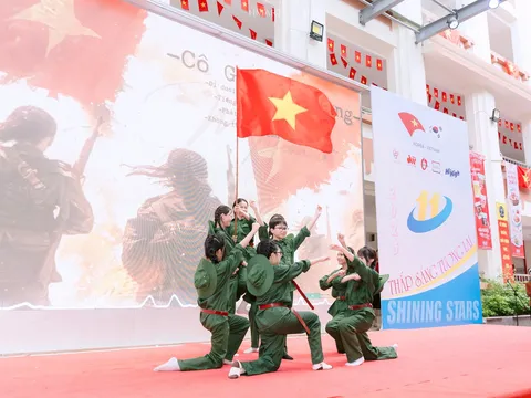 "Cùng Đức Việt & O’Food Thắp sáng những Ngôi sao buổi sớm": Lan tỏa đam mê nghệ thuật học đường