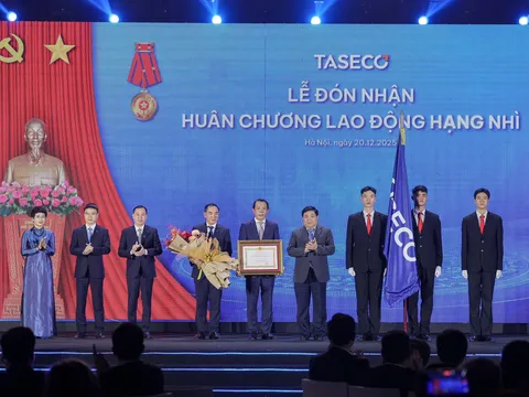 Taseco Group đón nhận Huân chương Lao động hạng Nhì: 20 năm bền bỉ kiến tạo giá trị cho du lịch và dịch vụ Việt Nam