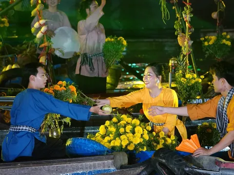Miền Tây vào mùa lễ hội: Khi sông nước và hoa trái cùng kể câu chuyện bản sắc