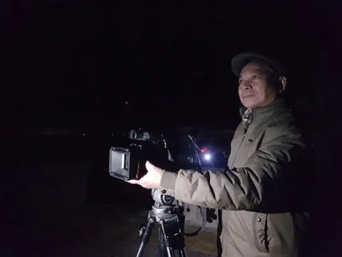 Phóng viên Vietnam Travel nhận Kỷ niệm chương “Vì sự nghiệp Điện ảnh Cách mạng Việt Nam”