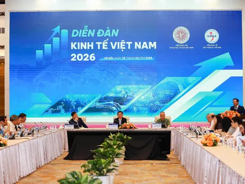 Từ “vốn, lao động và gia công” sang “khoa học, công nghệ, đổi mới sáng tạo và chuyển đổi số”: Việt Nam tìm lời giải cho mô hình tăng trưởng mới