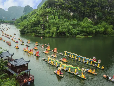 Tin đồn "chuyện tâm linh" ở Ninh Bình gây xôn xao mạng xã hội, ngành du lịch lên tiếng bác bỏ