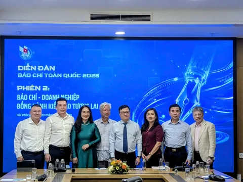 Diễn đàn “Báo chí - Doanh nghiệp đồng hành kiến tạo tương lai”: Cần nuôi dưỡng báo chí chính thống như điểm tựa niềm tin