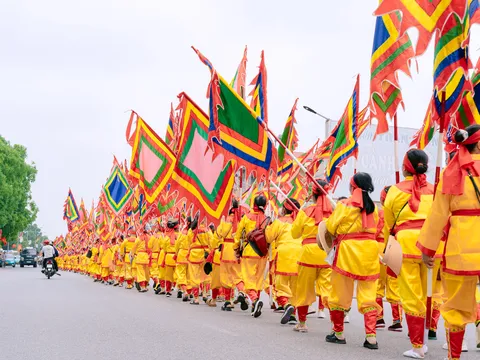Rước Mẫu thỉnh kinh: Dòng chảy tâm linh gắn kết cộng đồng Tín ngưỡng thờ Mẫu