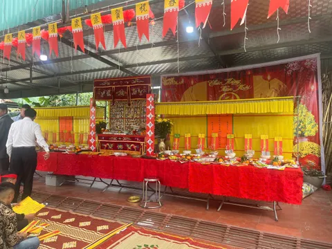 Cầu may đầu năm: Nét tín ngưỡng tâm linh đặc sắc của người Sán Dìu