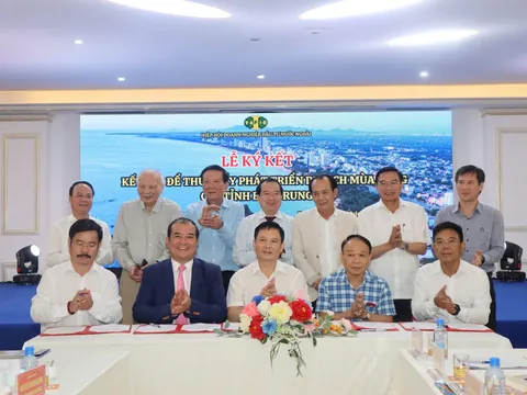 Tìm lời giải cho bài toán mùa vụ của du lịch Bắc Trung Bộ