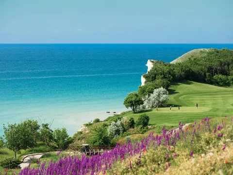 Thracian Cliffs - Nơi biển Đen ôm trọn từng cú swing