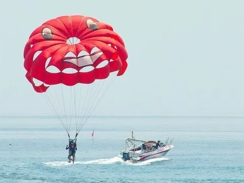 Đà Nẵng phát huy tiềm năng biển và sông Hàn cho phát triển các hoạt động du lịch