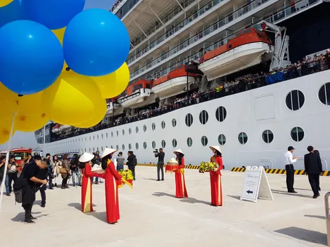 Quảng Ninh chào đón các đoàn doanh nghiệp về tham gia Ngày Lữ hành Việt Nam 2025