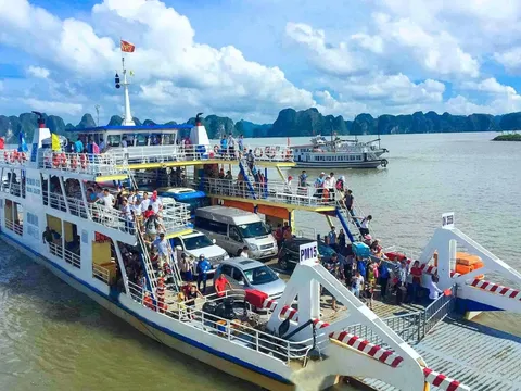 Phà Tuần Châu-Cát Bà nối hai miền Di sản