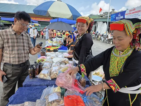 Ba Chẽ: Từ phiên chợ Tàu Tiên đến sản phẩm du lịch văn hóa