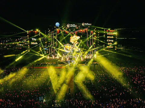 Gần 50.000 khán giả đổ về T&T City Millennia trải nghiệm đại nhạc hội
