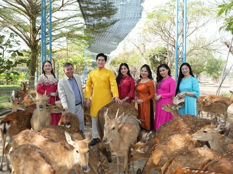 Mỹ Quỳnh Safari miễn phí vé vào cửa cho trẻ em