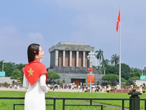 Lăng Chủ tịch Hồ Chí Minh mở cửa trở lại sau thời gian tu bổ