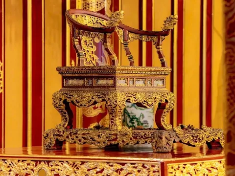 Phục chế ngai vàng triều Nguyễn sẽ diễn ra như thế nào?