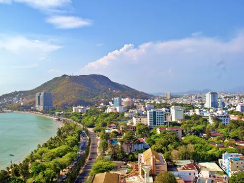 Road Trip Việt Nam 2026: Vì sao mùa xuân là thời điểm lý tưởng nhất?