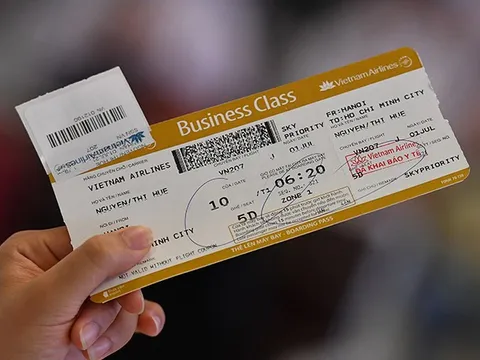 “Bão” nhiên liệu và cuộc xoay trục của hàng không – du lịch Việt