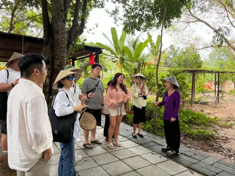 Du lịch lễ 2/9: Khách Việt tăng nhu cầu đi nước ngoài, khách quốc tế ưu tiên lưu trú cao cấp