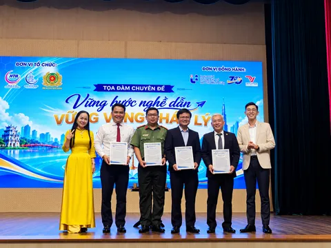 Hành trang nào giúp hướng dẫn viên vững vàng vào nghề?