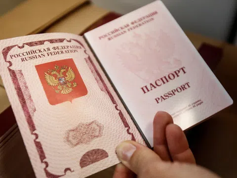 Công dân Việt Nam được Nga cấp visa điện tử từ tháng 8
