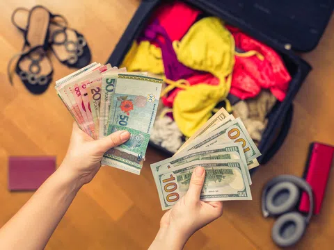 6 mẹo cực hay giúp bạn bảo vệ tiền bạc khi đi du lịch