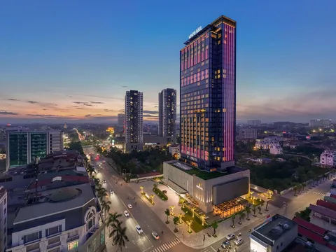 Khai trương khách sạn tiêu chuẩn 5 sao đầu tiên ở xứ Kinh Bắc