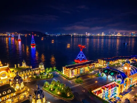 Hòn Tre, từ "ốc đảo nghỉ dưỡng" đến "kinh đô lễ hội" không ngủ giữa vịnh Nha Trang