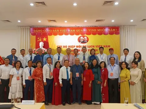 Đại hội Chi bộ Hiệp hội Du lịch Việt Nam Nhiệm kỳ IV (2025-2030): Đẩy mạnh phát triển điểm đến xanh, nâng tầm du lịch Việt Nam