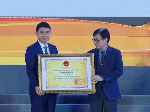 Về Minh Hóa, Quảng Trị nghe hát sắc bùa chúc xuân