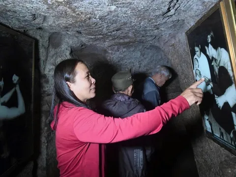 Hãng tin CNN kể chuyện về 'ngôi làng dưới lòng đất' Vịnh Mốc ở Quảng Trị