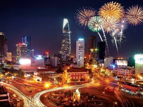 Cập nhật ngay địa điểm ngắm pháo hoa, xem Countdown 2024 tại TP Hồ Chí Minh