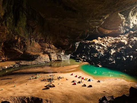 Lonely Planet gọi tên 4 địa điểm đáng tham quan nhất ở Quảng Bình: có nơi tuổi đời hơn 400 triệu năm